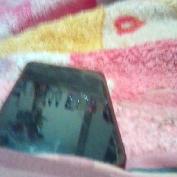 I phone 12  300.00 - Picture 1 of 3